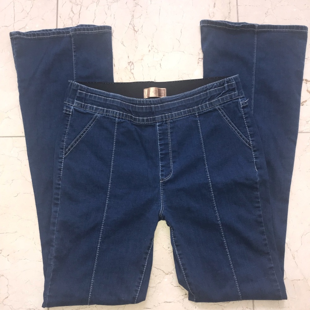 Long Elegant Legs Stretch Jeans Size 16 x36